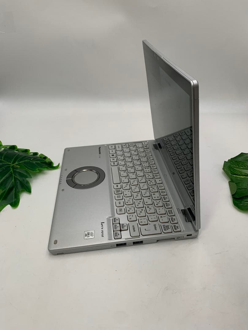 Panasonic CF-QV9 [Core i5 10310Uメモリ16GB