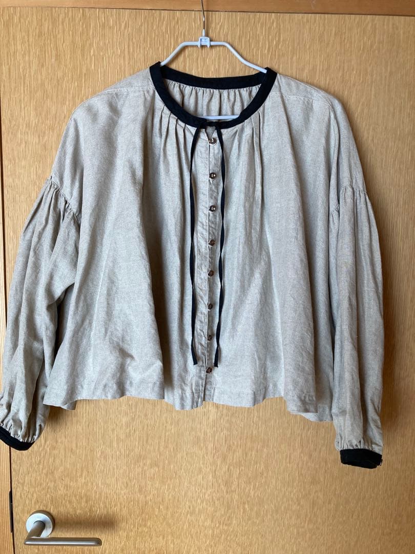 【本日中値下げ】ネストローブ nest Robe リネンショートスモックブラウス