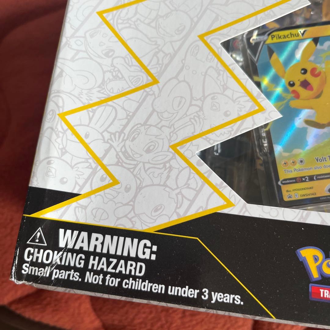 ポケモンカード ピカチュウVMAX フィギュア プロモ セレブレーション