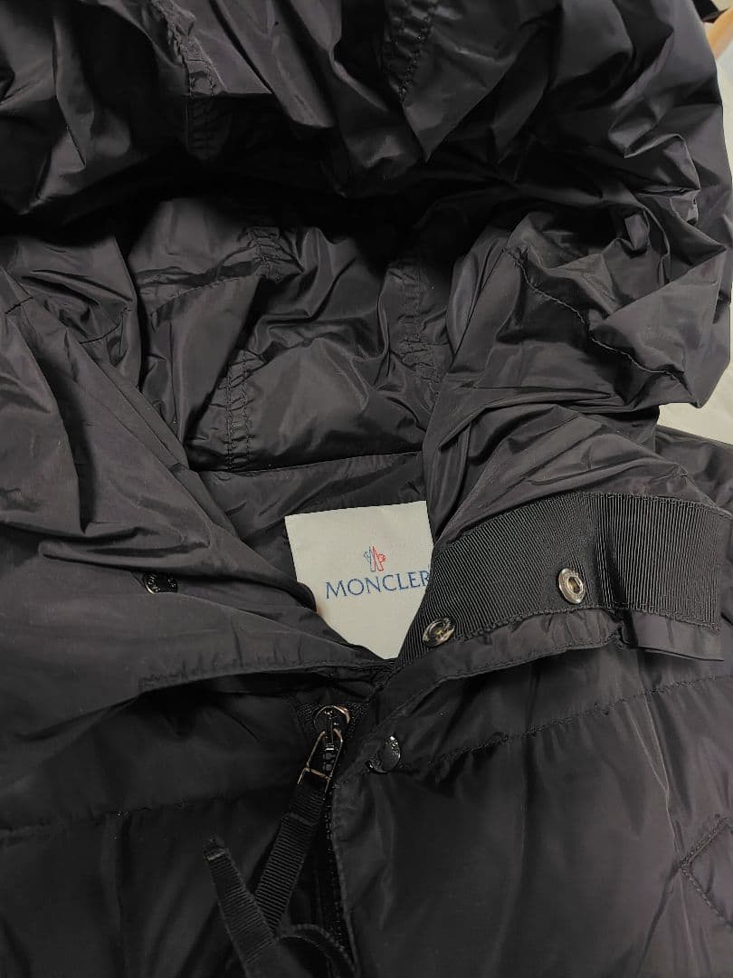 SALE モンクレール　MONCLER SERRE ブラック　０サイズ