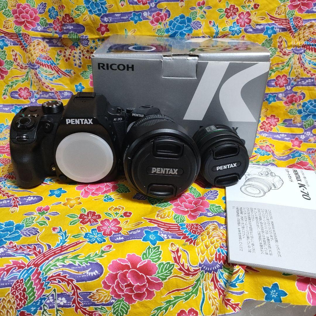 PENTAX k-70 カメラ本体・18−135mmと５０mmレンズのセット