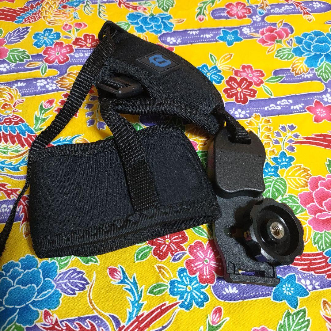 PENTAX k-70 カメラ本体・18−135mmと５０mmレンズのセット