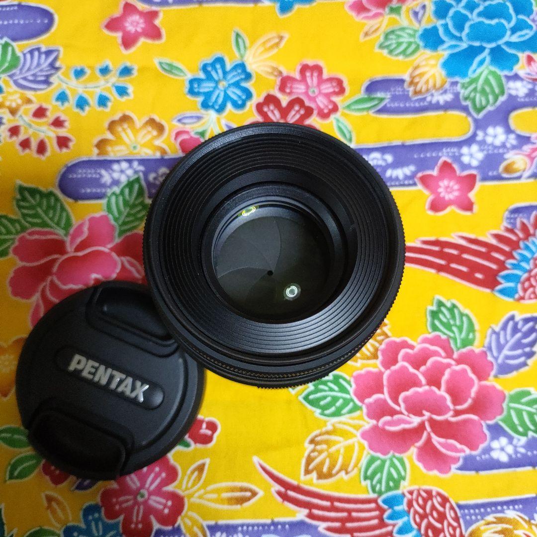 PENTAX k-70 カメラ本体・18−135mmと５０mmレンズのセット