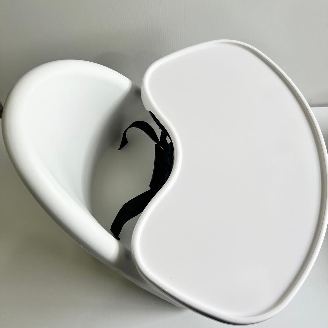 美品　BABYBJÖRN ベビーチェア ホワイト