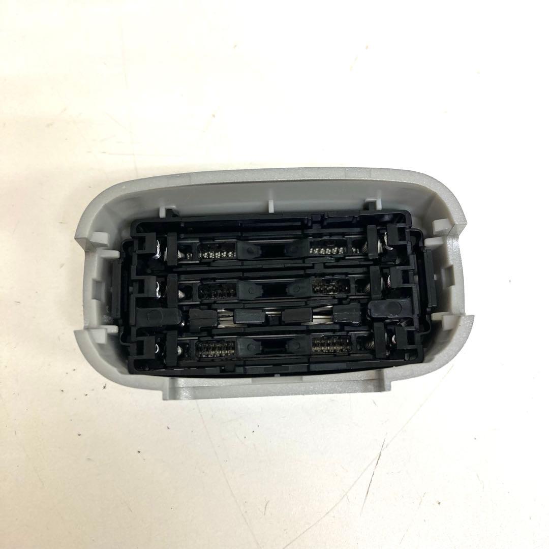 f72-37 HITACHI メンズ電気シェーバー RM-FJ22 替刃付き