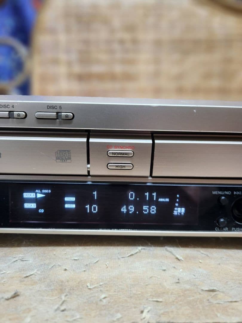 必見！5連CDチェンジャー&ダビング録音可ソニーCDレコーダーRCD-W500C