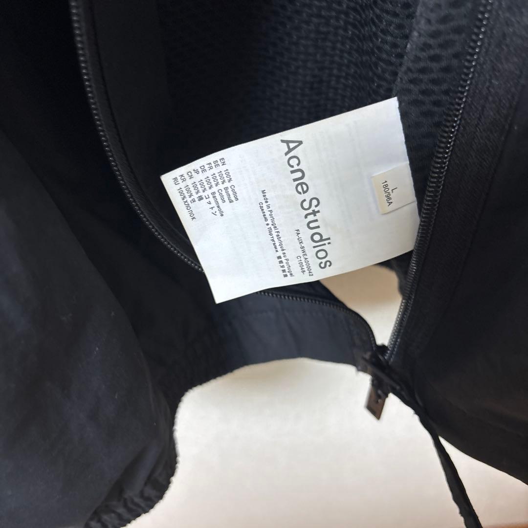 アクネストゥディオズ　ナイロンアウター