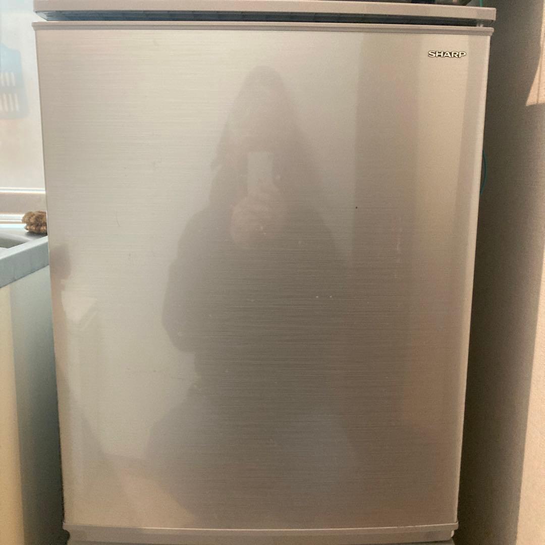 SHARP 冷蔵庫　左右開き　137L シルバー　SJ-D14D-S