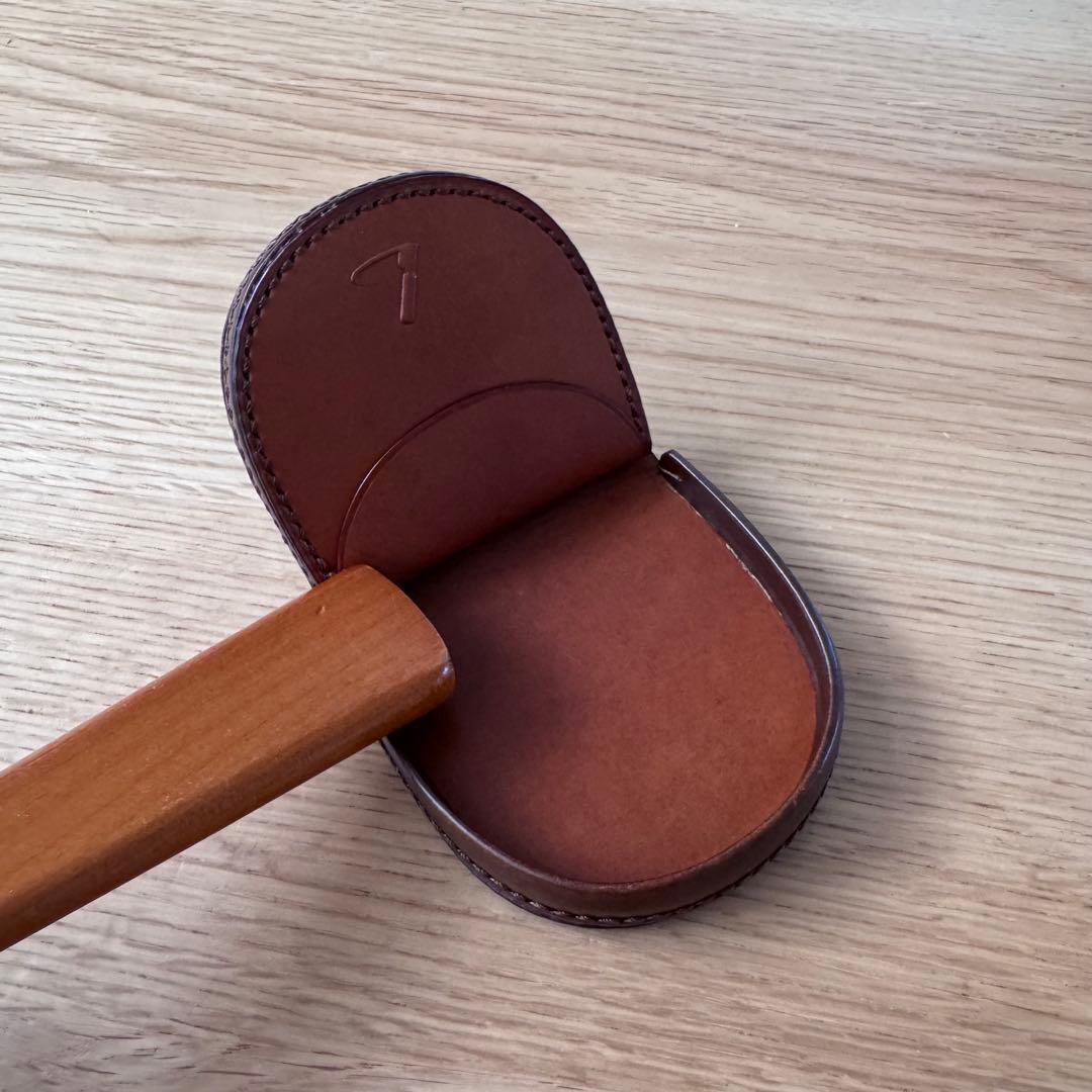 土屋鞄　馬蹄型ケース　コードバン　濃赤茶色