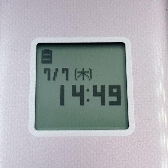 【ほぼ未使用】docomo らくらくホン F-01M ピンク SIMフリー