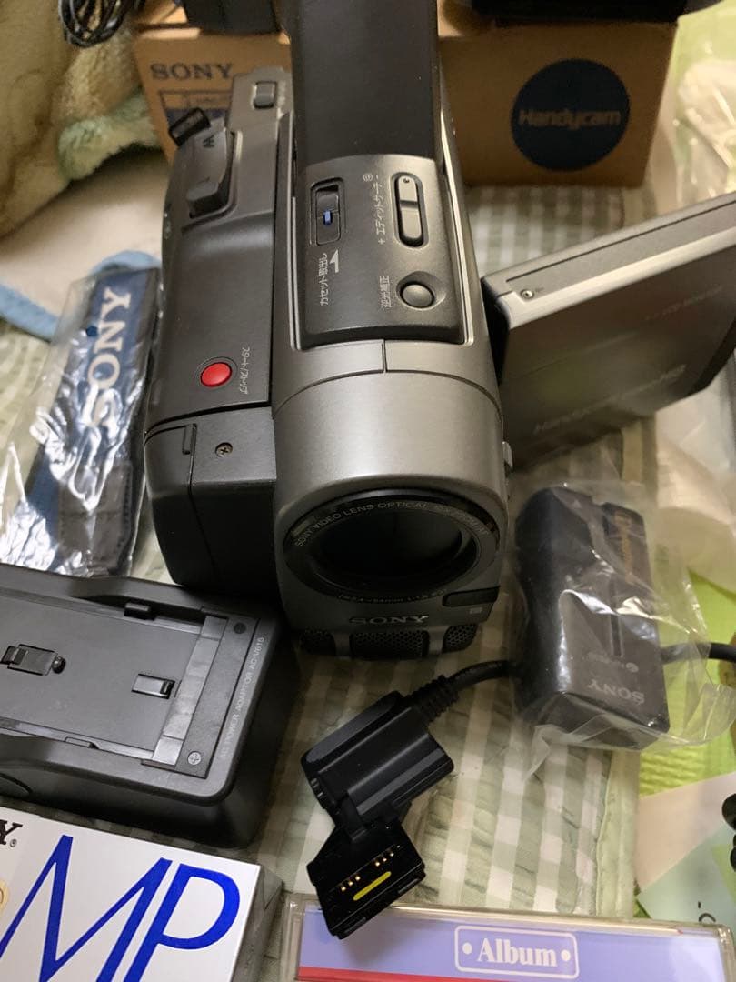 限界最終価格⭐️SONY 8mmビデオカメラ CCD-TRV90/未開封テープ3本