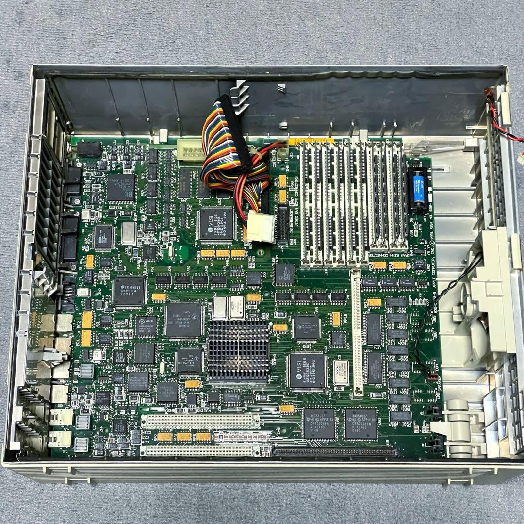 Apple Old Macintosh Quadra700 フルセット