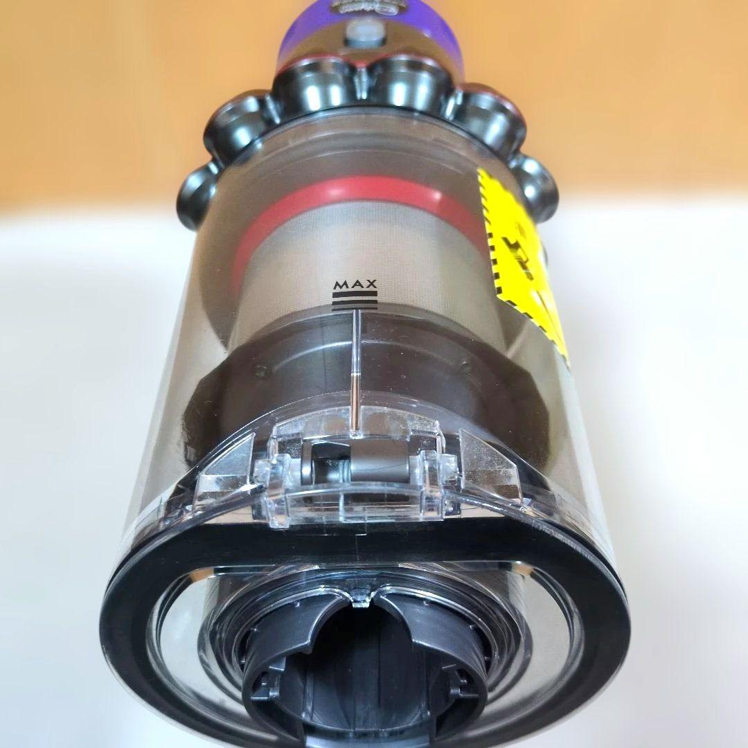 【美品】ダイソン cyclone v10 fluffy sv12 分解洗浄済み