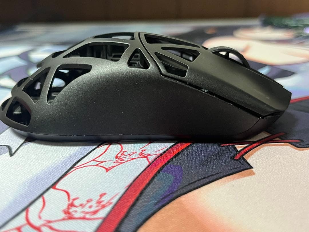 BEAST 軽量エルゴノミクスマウス 本体