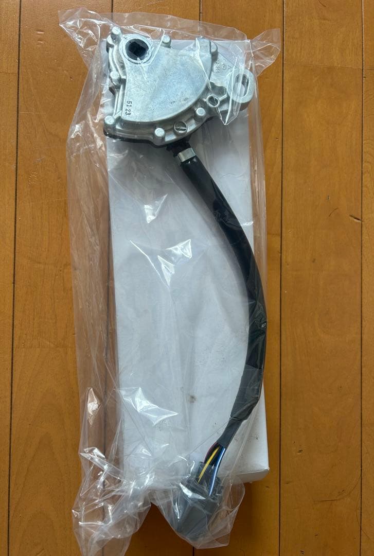 スズキキャリーDA16Tニュートラル スイッチ37720-78A02 新品未使用