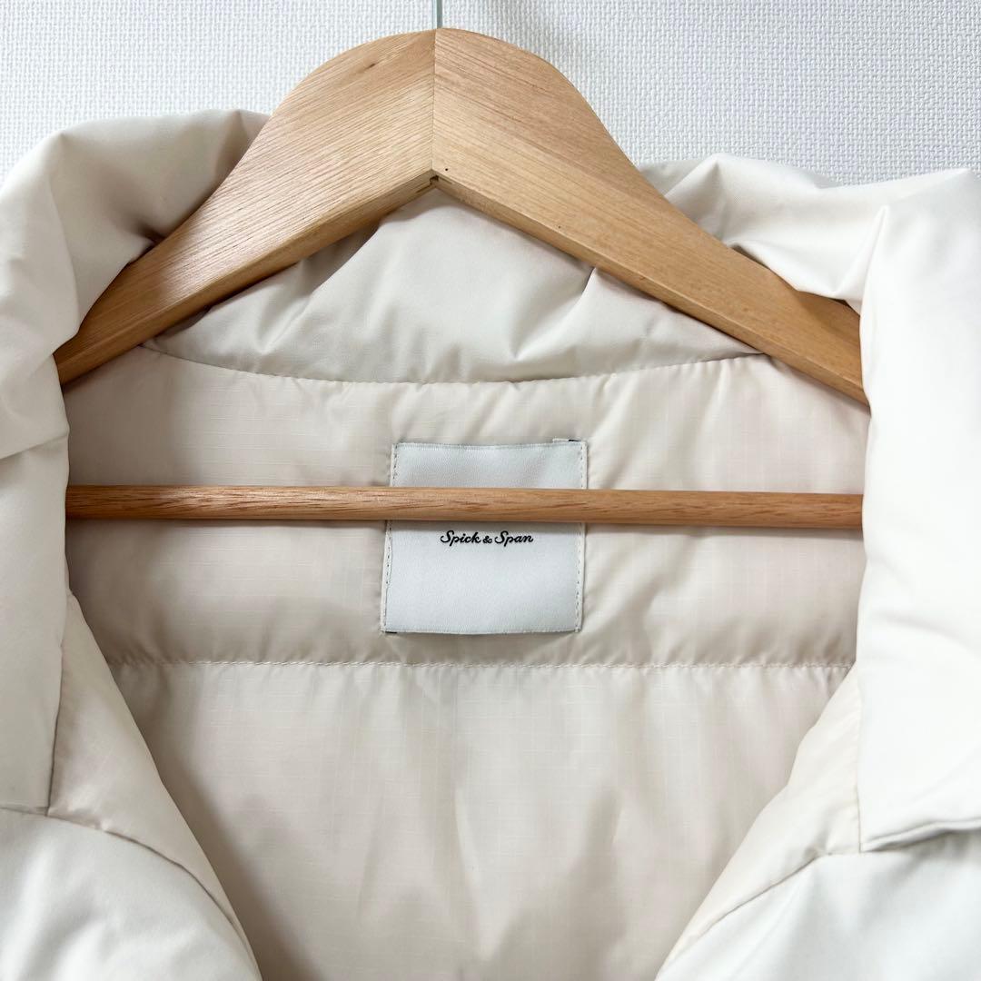 2024AW✨スピックアンドスパン　撥水フーデッドダウンコート　ホワイト