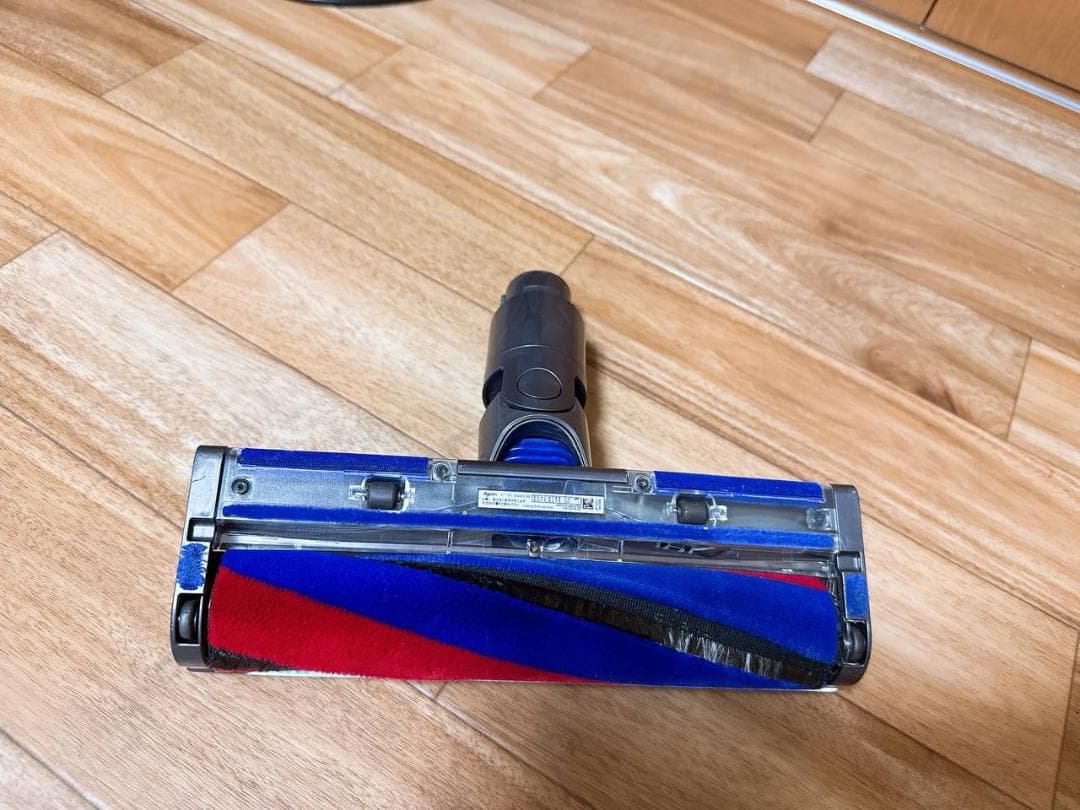 248 - ダイソン dyson SV18 掃除機 作動品
