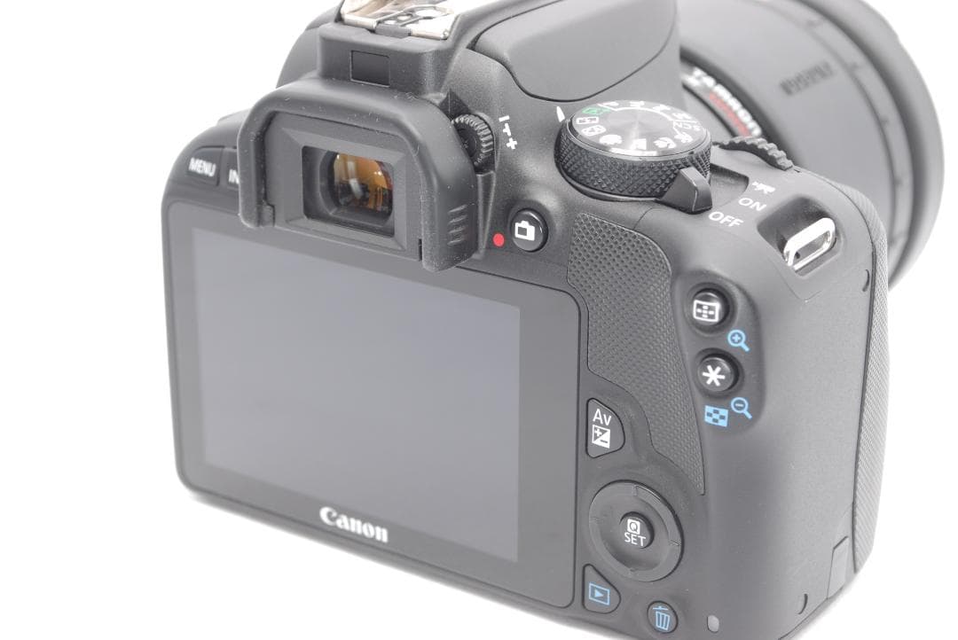 ✨旅行におススメ✨Canon Kiss X7✨美品✨軽量✨スマホ転送OK✨