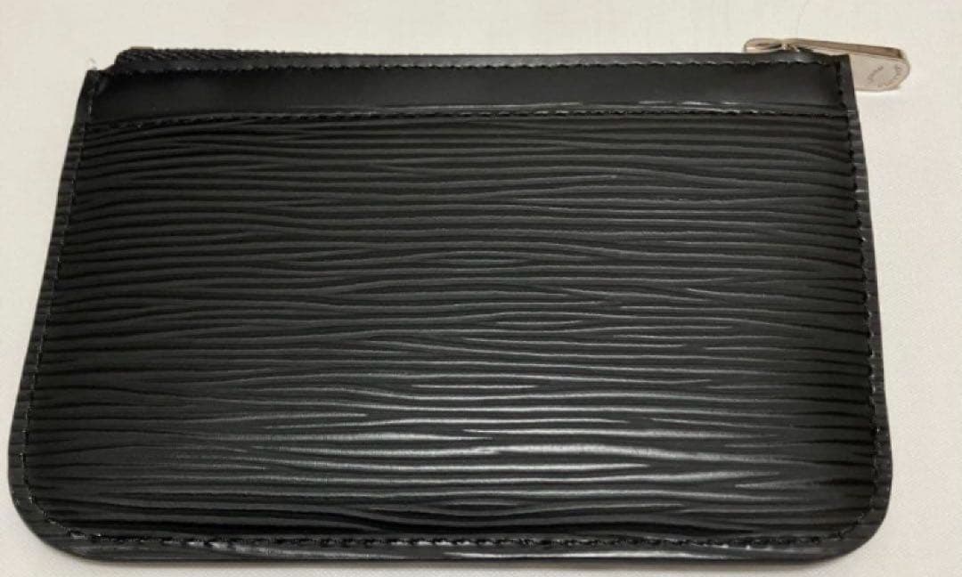 Louis Vuitton エピケース　未使用品
