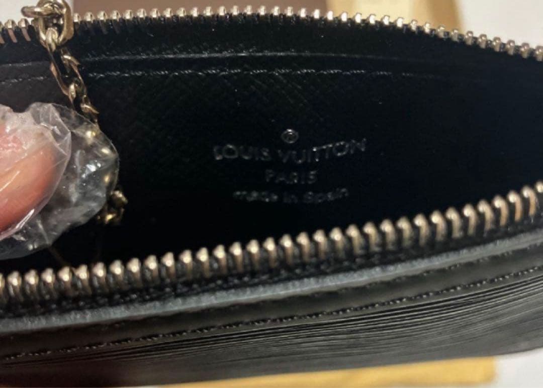 Louis Vuitton エピケース　未使用品