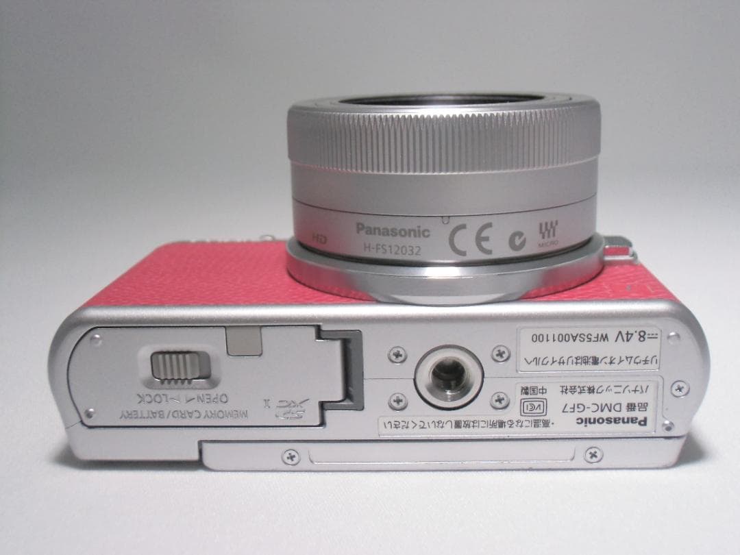 Panasonic LUMIX G DMC-GF7Wダブルズームレンズ　B047
