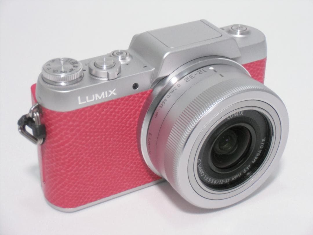 Panasonic LUMIX G DMC-GF7Wダブルズームレンズ　B047