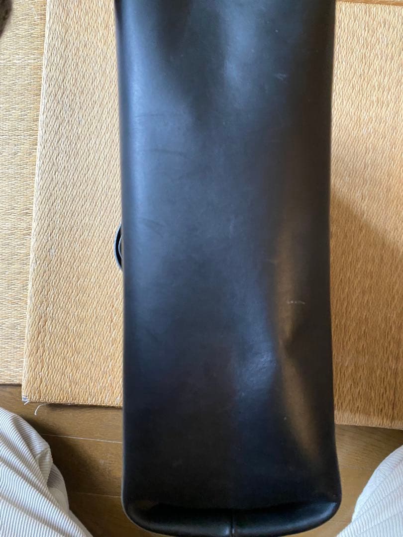 PB0110 ブラック レザー トートバッグ ピービーゼロワンワンゼロ