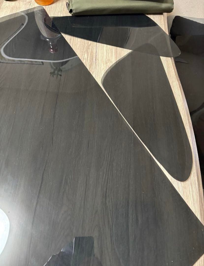 80ヴォクシー　フィルム　サンシェード