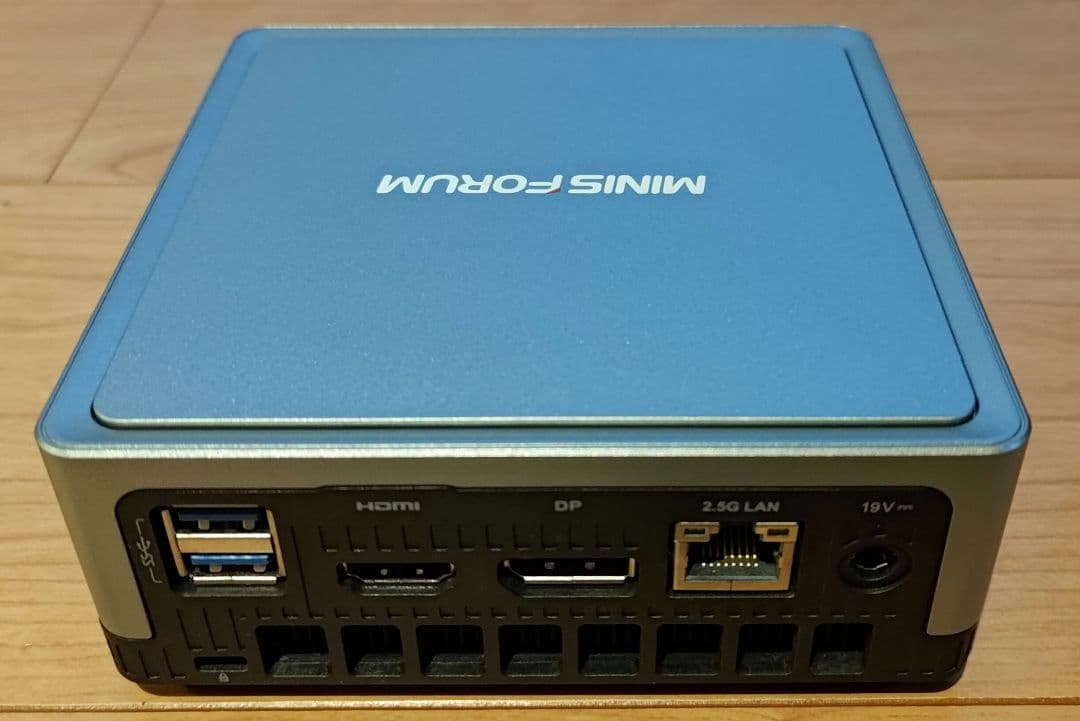 ミニPC Minisforum UM350 16GB RAM 256GB SSD