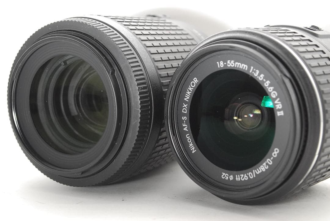 【使用感少　新品級ショット数　ダブルレンズ】Nikon D3300　スマホ転送
