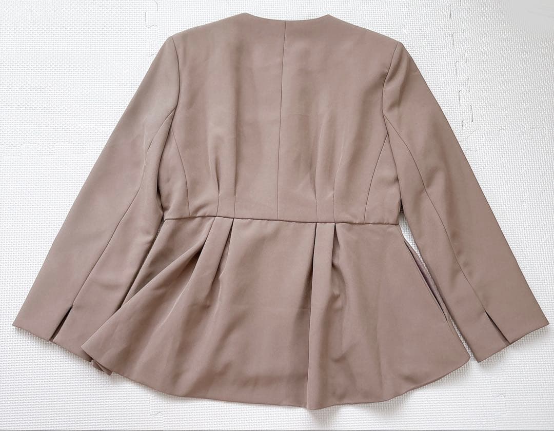 ルイルエブティック ノーカラーウエストタックペプラムパンツスーツ 入園入学七五三