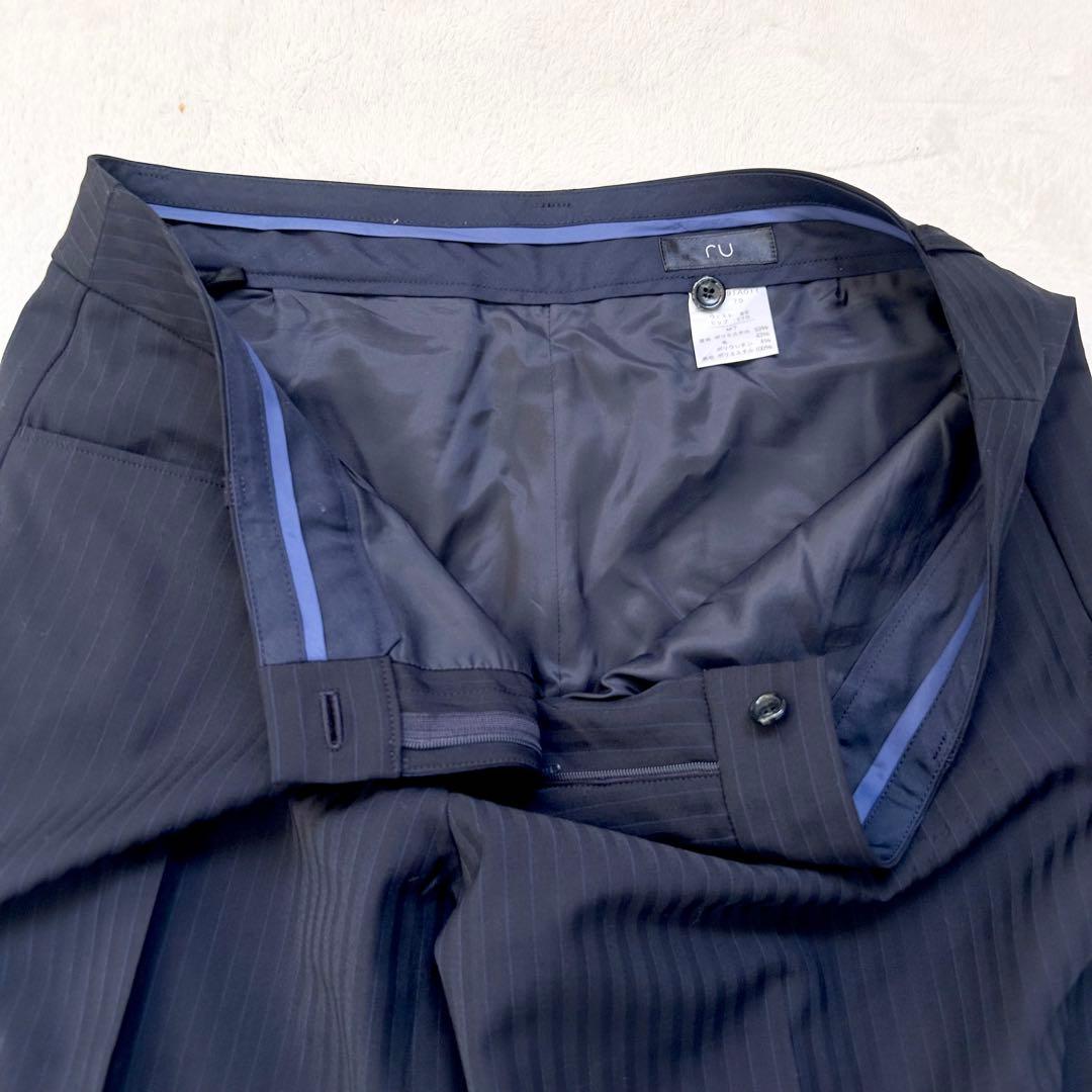 美品⭐️RU丸井、スーツ上下、濃紺色ストライブ柄、大きなサイズ21号(6L)w85