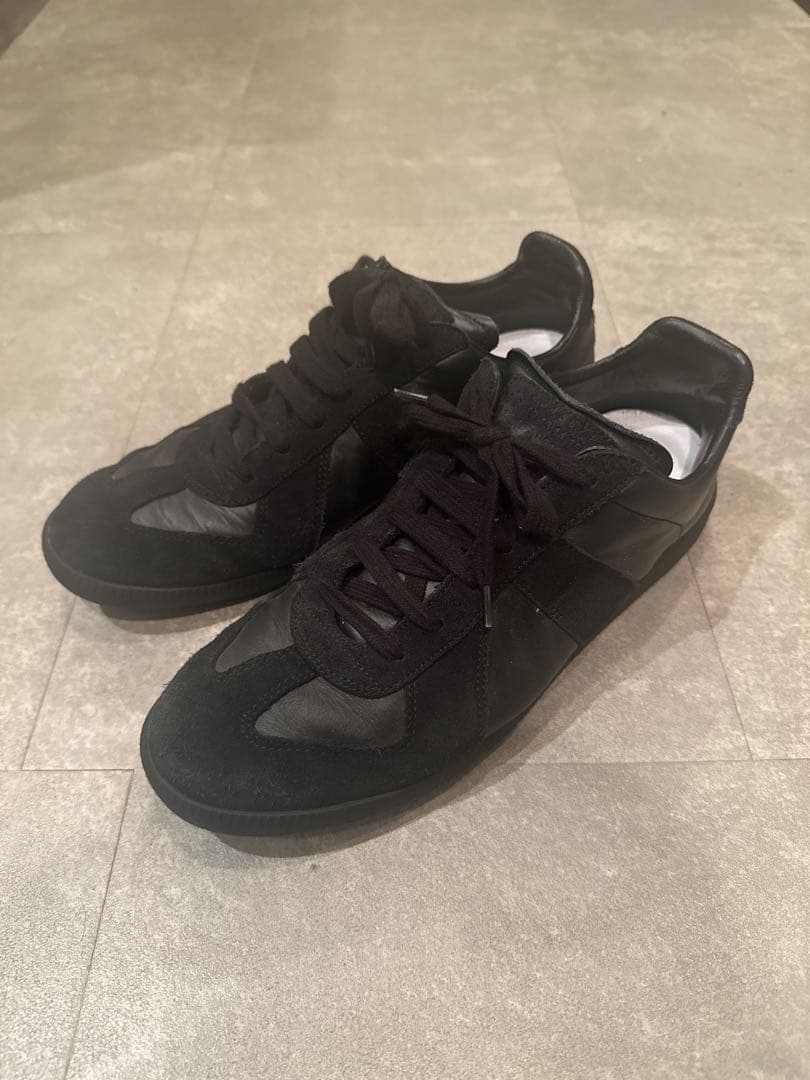 マルジェラ　ジャーマントレーナー　44 黒