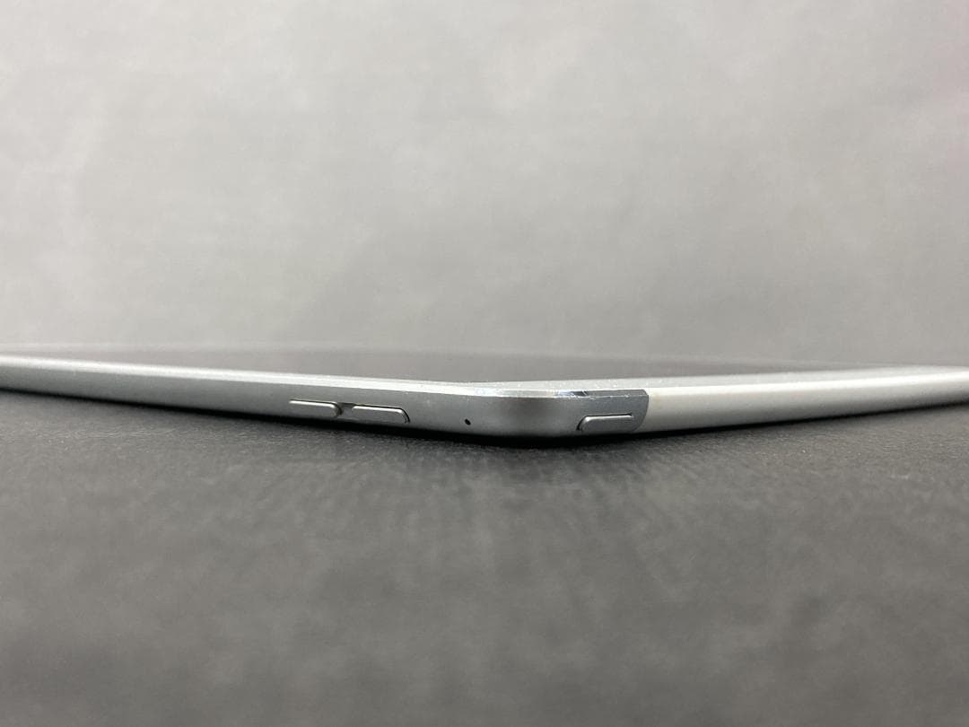 iPad Air 2 Wi-Fi+Cellular 64GB SIMフリー