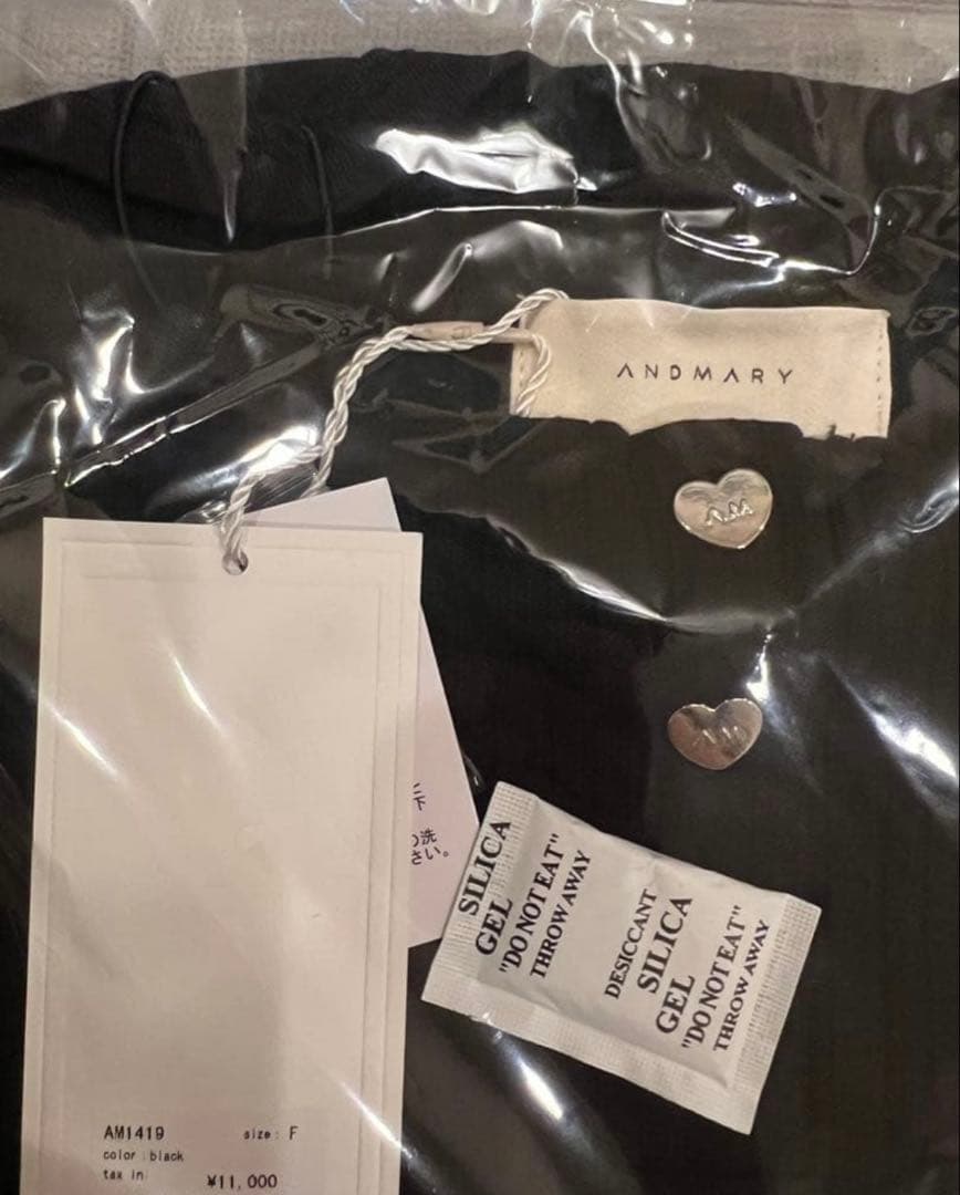 トップス andmary Dorothy heart tops black