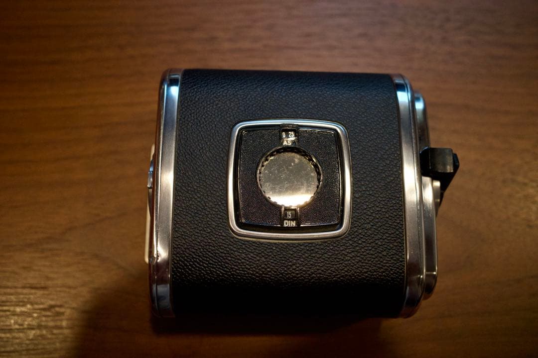 Hasselblad 500C/M + A12マガジン　中判フィルムカメラ