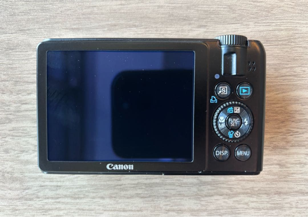 【美品】キヤノンPowerShot S90 コンパクトデジタルカメラ