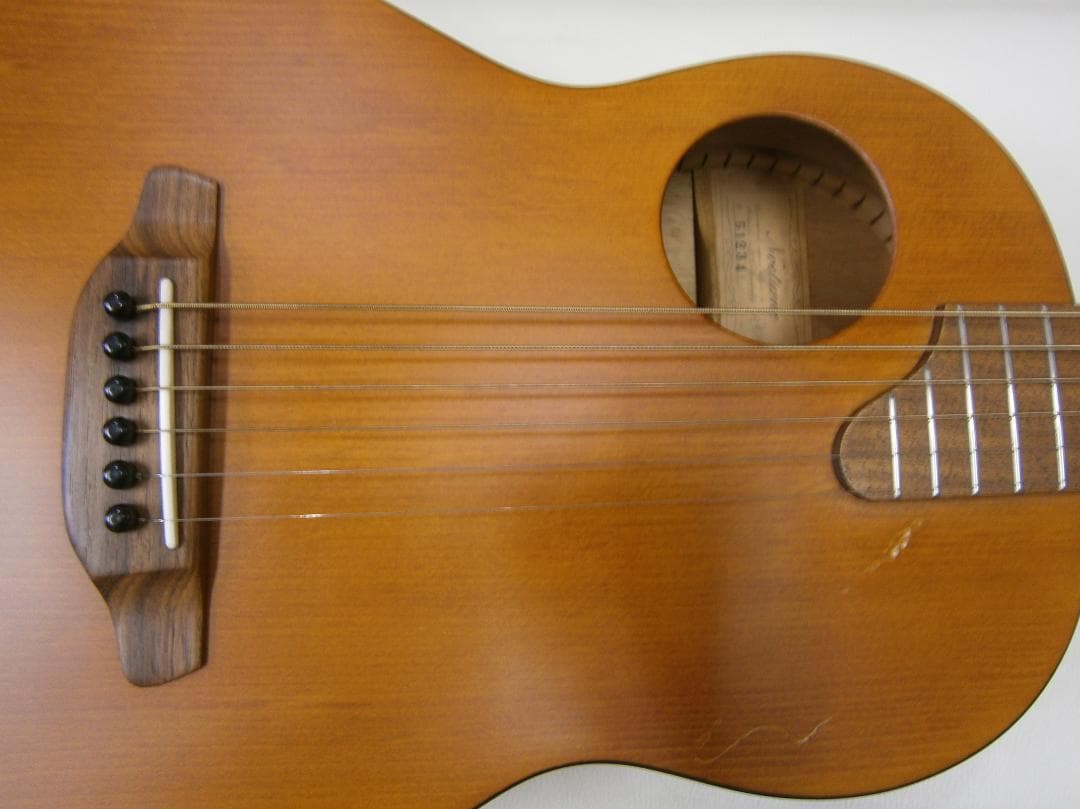 期間限定特価・ｋ・ヤイリ＜ノクターン＞日本製・オール単板・ミニギター