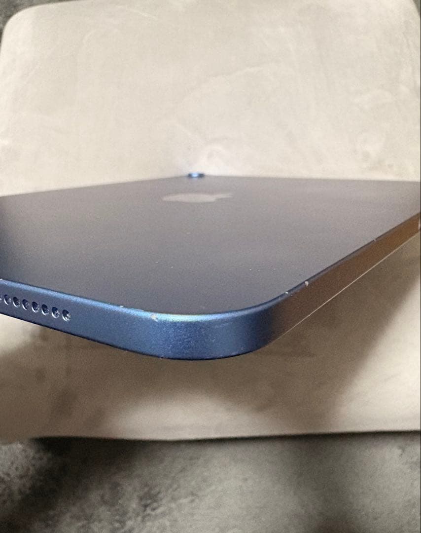 iPad10 第10世代 10.2インチ WiFiモデル 64GB ブルー