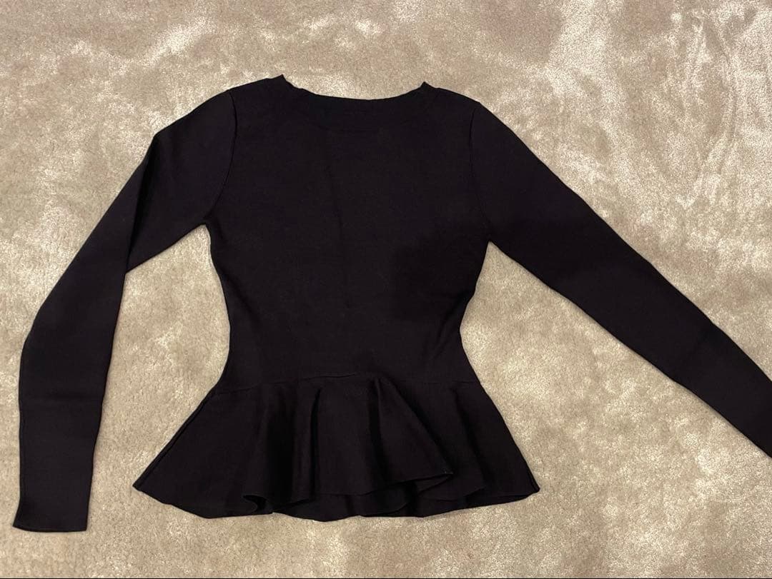 JENNEネイビー ペプラムデザイン 長袖ニット