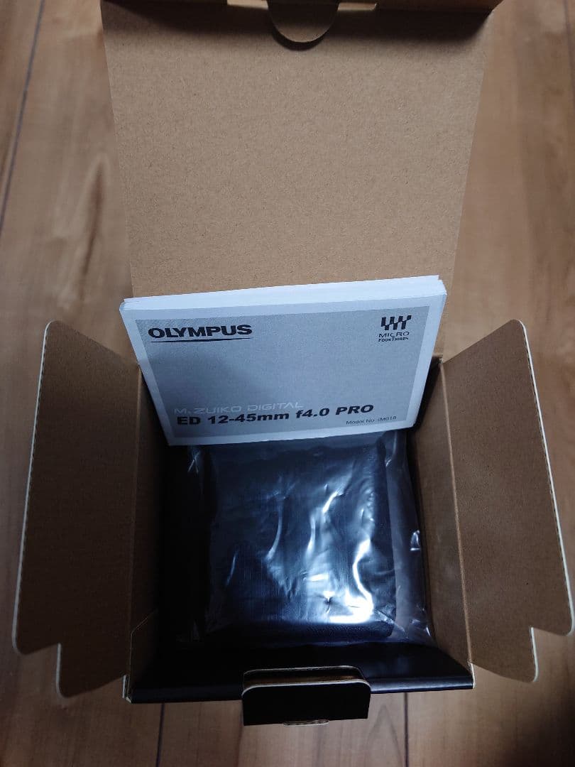 新品未使用　M.ZUIKO DIGITAL ED 12-45mm F4 PRO