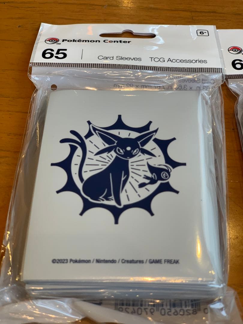 WCS ポケモン　プレイマット　スリーブ　ブラッキー　エーフィ