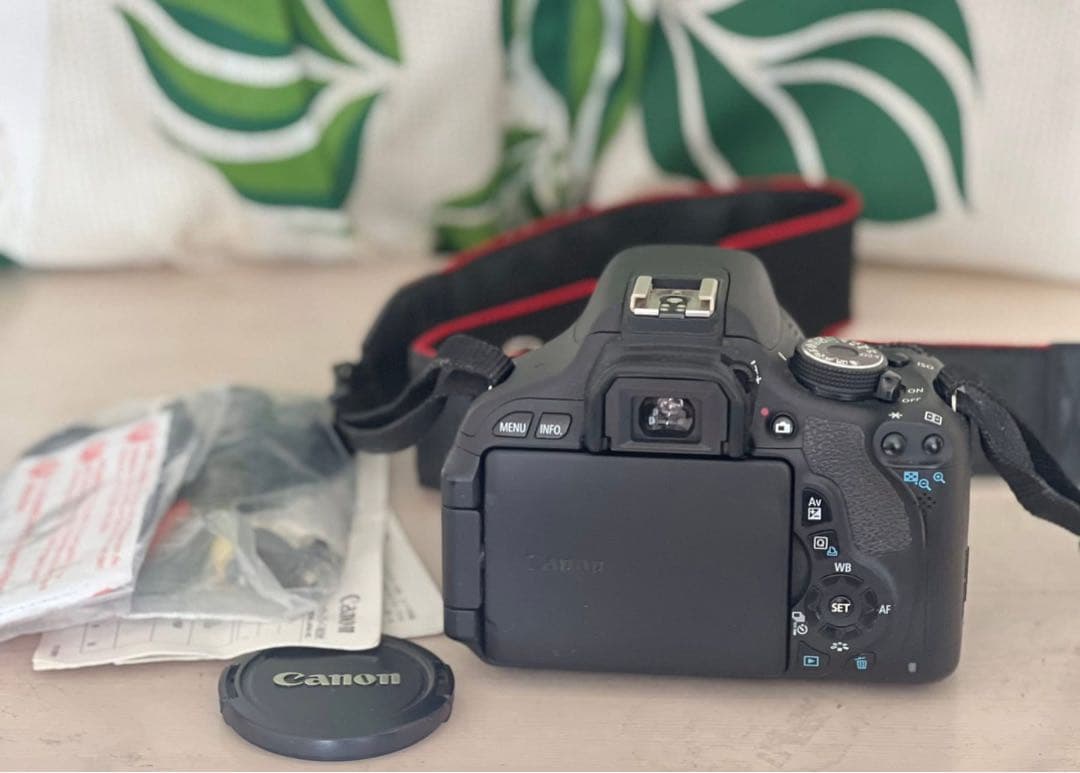 Canon EOS X5 デジタル一眼レフカメラ