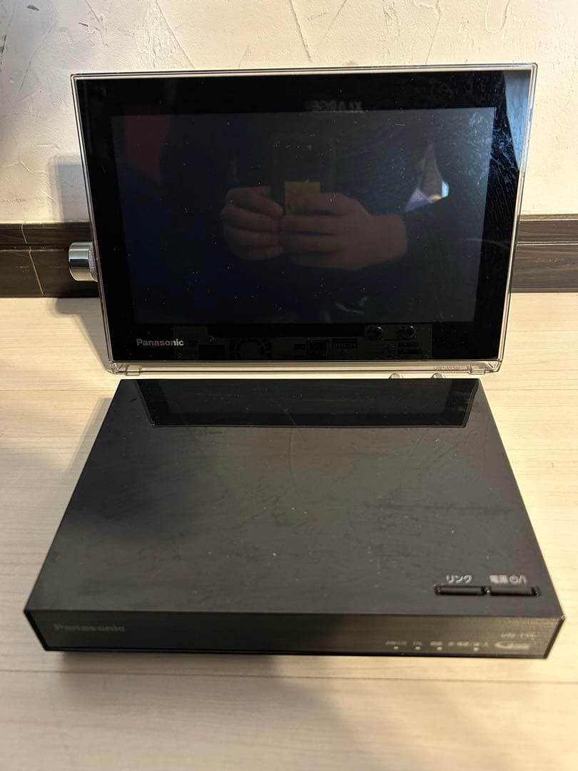 Panasonic ポータブルTV 10インチ防水UN-10T5