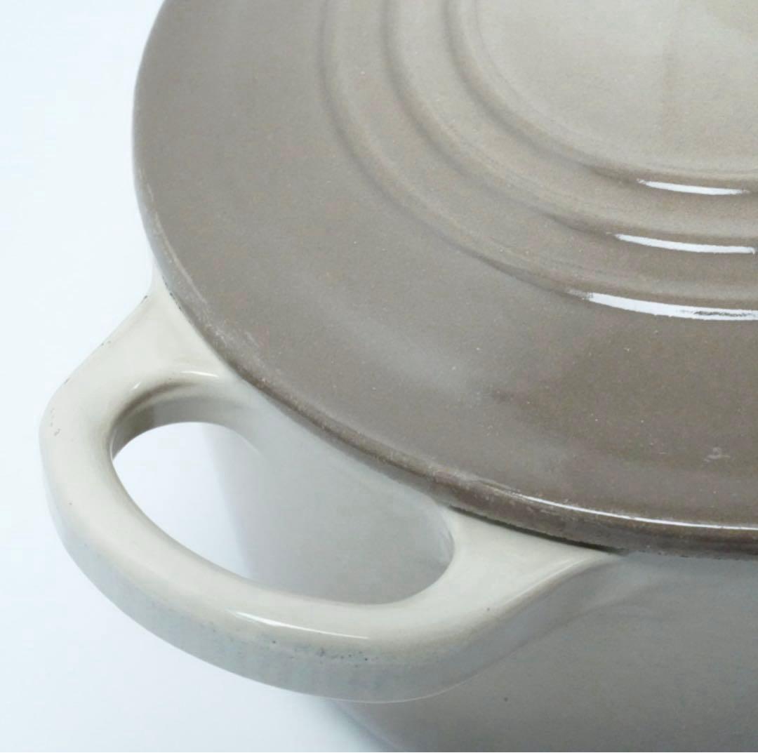 【美品】LE CREUSET　ココット オーバル リネン25cm