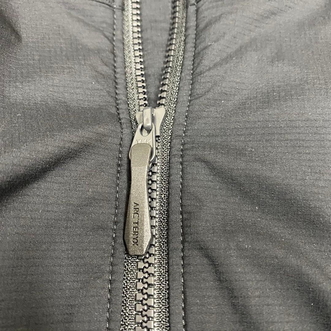 美品★ARC'TERYX Atom Hoody ナイロンジャケット 黒 XS