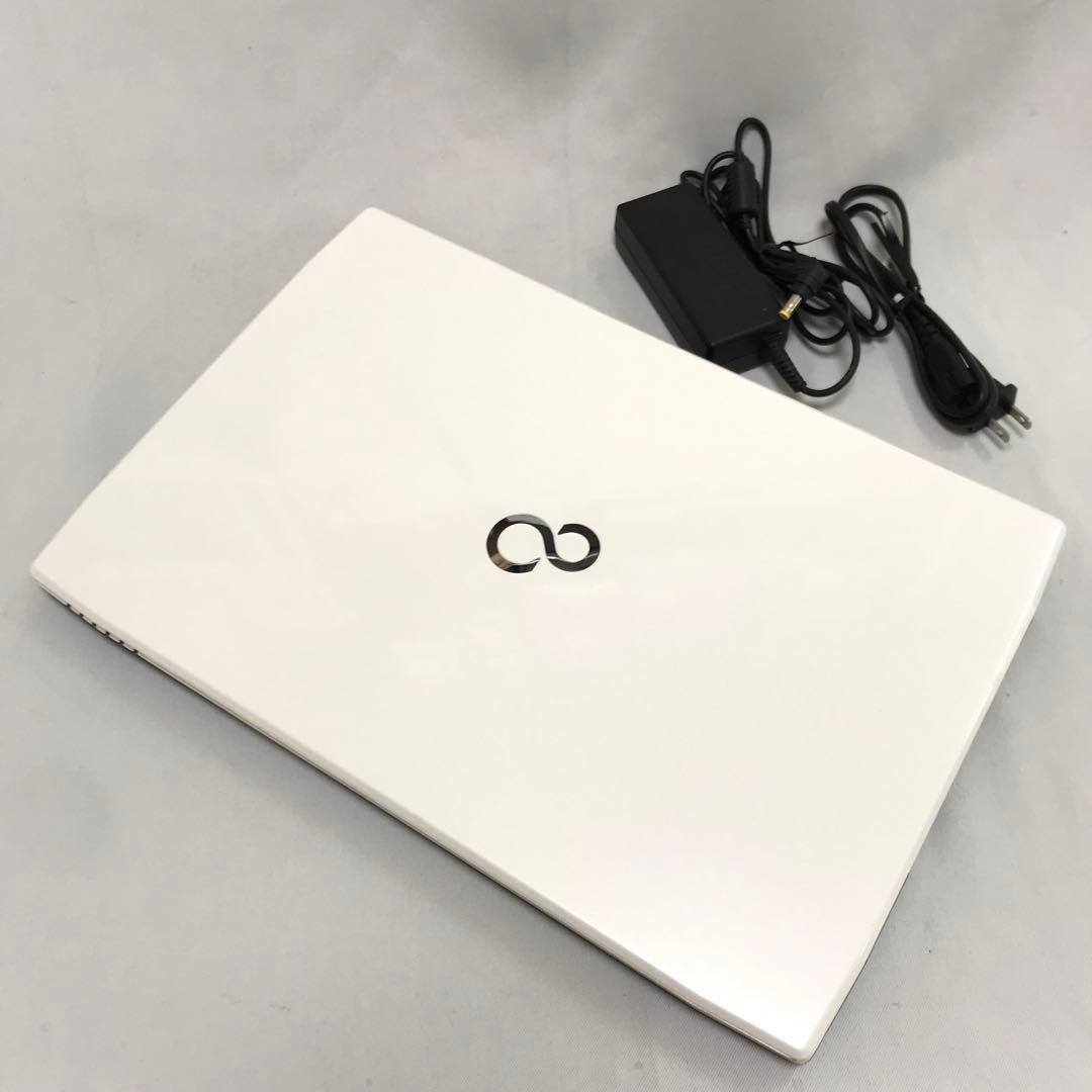 FUJITSU LIFEBOOK AH42/S ノートパソコン 本体　M163