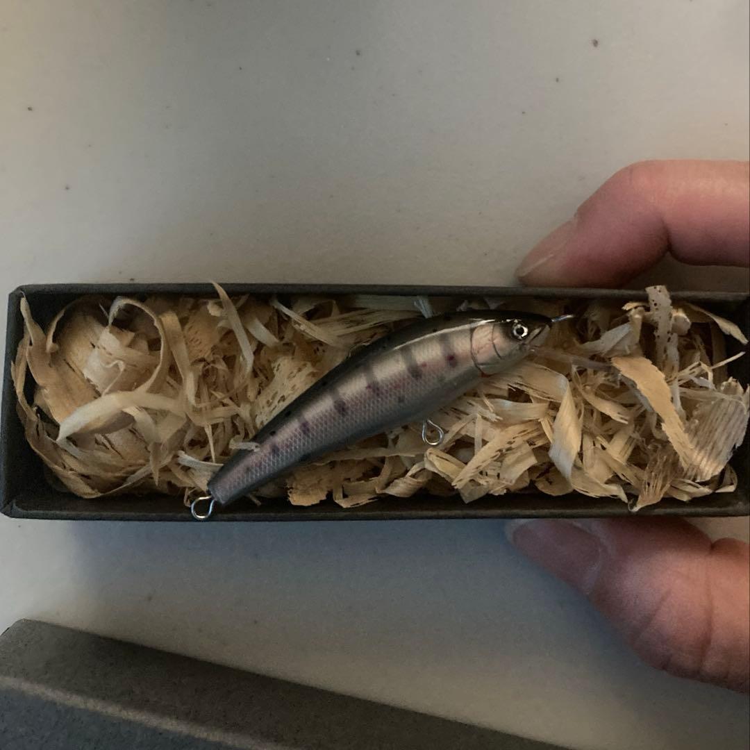 フィッシングルアー　モノクローム