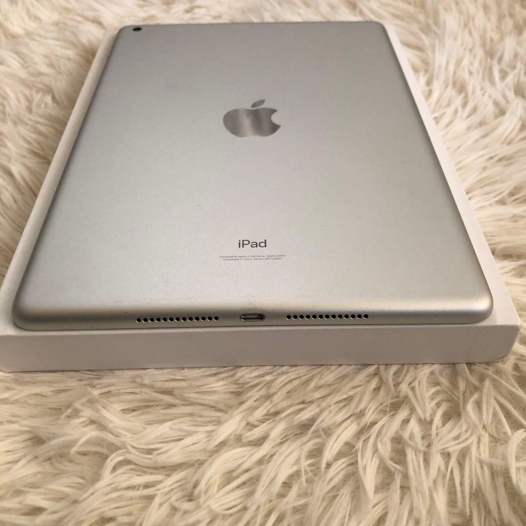 【完動品】iPad 第9世代 256GB Wi-Fi【すぐ発送】