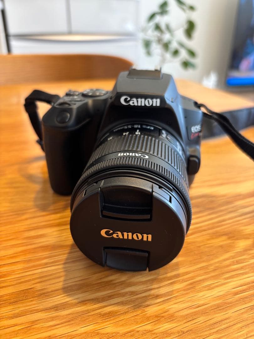 Canon EOS KISS X10 18-55mm デジタル一眼レフカメラ